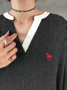 FRIFUL 女士撞色V领落肩宽松休闲长款连衣裙 - 黑色 - 查看 6