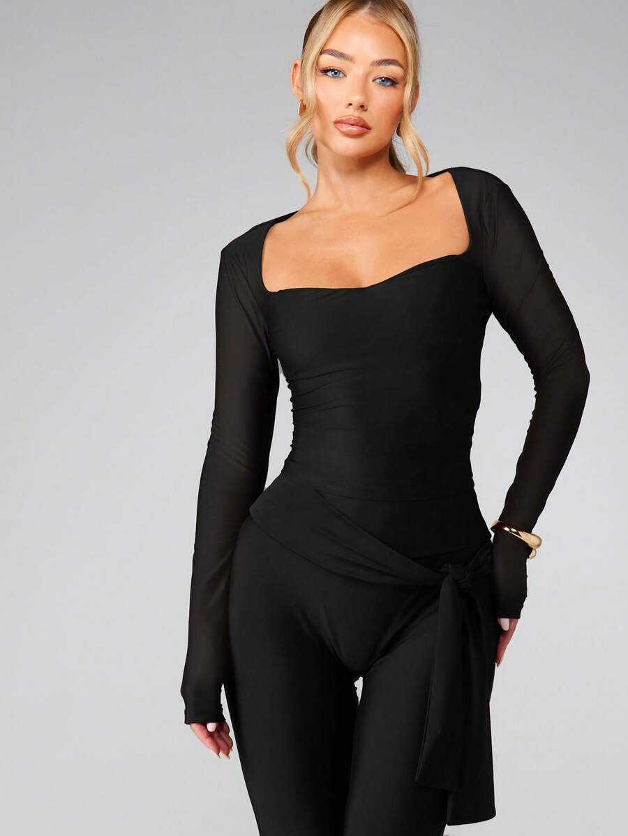 MISSGUIDED 长袖方领修身中长连衣裙，裹身设计，薄纱袖，适合晚间场合 - 黑色 - 查看 1