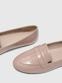 CUCCOO BIZCHIC Women's Round Toe Flat Coffee Color Loafers, Comfortable For Daily Commute, Dates, Gatherings, Shopping, And Office Wear