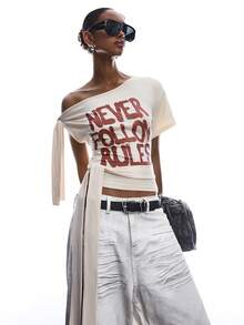 SHEIN EZwear Damen-T-Shirt in Große Größen mit Buchstabenprint, asymmetrischer Schulter, kurzen Ärmeln und Twist-Front, Beige, Sommer, Lässig, Business, Alltagsmode, Abendoutfit - Aprikosenfarben - Übersicht 9