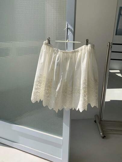 Dazy Plus Elastic Waist Lace Overlay White Versatile A-Line Skirt