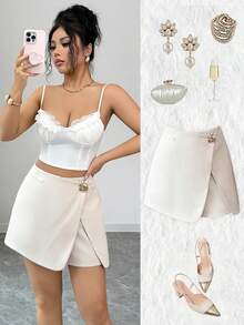 SHEIN Elenzya Light Khaki High Waist A-Line Shorts With Metal Buckle Decor, Slimming Effect - Khaki - View 3