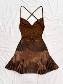 Soleia 彩色扎染吊带垂褶领露背蝴蝶结鱼尾迷你连衣裙，适合假日、约会、下午茶、度假、音乐节、海滩、夏季穿着，波西米亚风，钩针编织，亚麻材质。 - 棕色 - 查看 2