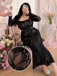CovetEZ Plus Size 2-Piece Set: Lace Long Sleeve Crop Top With Boned Bust And Slit Bodycon Skirt, Sexy Outfit For Valentine's Day Date Parties Elegant 2 Piece Set Lace 2 Piece Set - Black - View 1