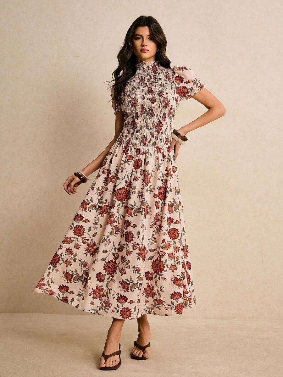 Poéselle 女士印花褶皱立领短泡泡袖优雅连衣裙，适合度假穿着 - 杏色 - 查看 1