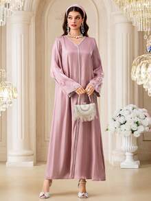 Al Najma 女士V领3D立体花卉装饰优雅阿拉伯风格连衣裙 - 藕粉色 - 查看 4