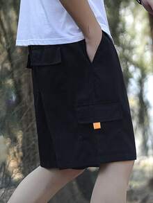 Manfinity Hypemode Men's Solid Color Casual Cargo Shorts - Black - View 2