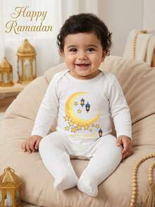 SHEIN Newborn Baby Pajamas- Lantern Print White Round Neck Long Sleeve Footed Romper Holiday Outfit Baby Sleeper One Piece Islamic Celebration Festival Gift Soft Lightweight All Season 2026 Must Have Cozy Cute Photo Prop Nursery - White - View 1