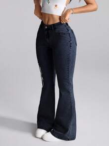 Selenza 女士花卉刺绣口袋休闲百搭喇叭牛仔裤 - 藍色 - 查看 3