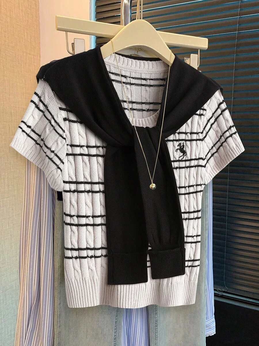 GlowEve 2pcs/Set Striped & Twist Cable Print Crew Neck Short Sleeve Casual Knit Sweater - Grey - View 1