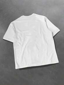 Manfinity Dauomo Camiseta de manga corta casual y holgada con cuello redondo y estampado de caballero - Blanco - Ver 2