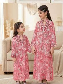 SHEIN Tween Girl Blue-Green Retro Print Loose A-Line 3/4 Sleeve Side Slit Long Robe Tween Girl - Pink - View 6