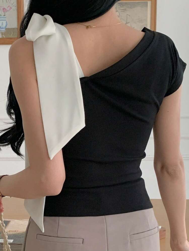 Women's Contrast Color Bow Decor T-Shirt
