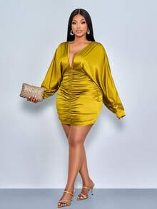 SOLERSUN Vestido mini ajustado de mujer de talla grande, elegante y de fiesta, de unicolor, con escote en V profundo, drapeado y cintura recogida, para uso diario y citas casuales, ropa de mujer sexy y romántica para Navidad, ropa de mujer para otoño e invierno, de telas brillantes - Mostaza Amarilla - Ver 8