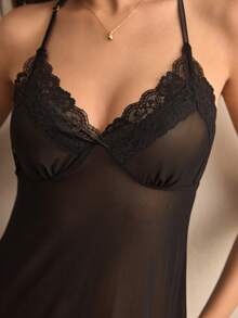 Charlaine 女士纯色蕾丝装饰网纱吊带睡裙，法式优雅蕾丝舒适女士睡衣 - 黑色 - 查看 4