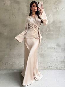 Firerie 男士优雅纯色腰带露背缎面亮面裹身系带上衣/衬衫和鱼尾裙两件套，缎面不对称下摆缎面裙套装，通勤派对，工作两件套，婚礼两件套，适合通勤、日常穿着，春夏款 - 杏色 - 查看 11