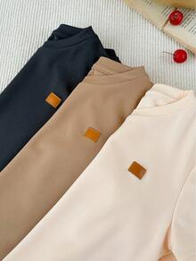 SHEIN Bộ 6 món áo thun ngắn tay và quần short trơn màu cơ bản cho trẻ em, thích hợp cho mùa xuân/hè, trang phục cho bé trai, quần áo đi học. - Màu be - Xem 4