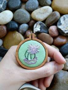 5/10pcs 4cm Mini Wooden Embroidery Hoop Ring,Cross Stitch Frame DIY Handmade Pendant Crafts Embroidery Circle Sewing Kit - Multicolor - View 6