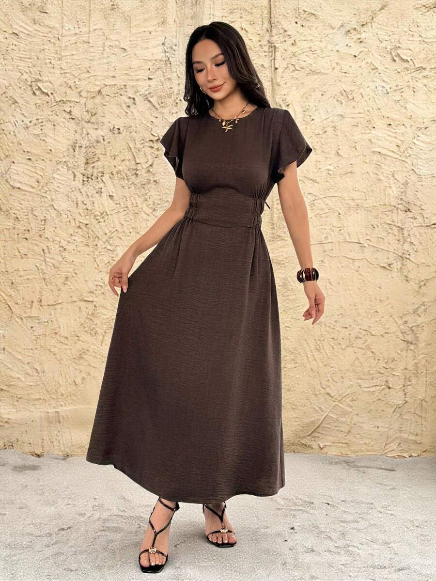 SHEIN PETITE 女士休闲纯色收腰中长连衣裙 - 棕色 - 查看 1