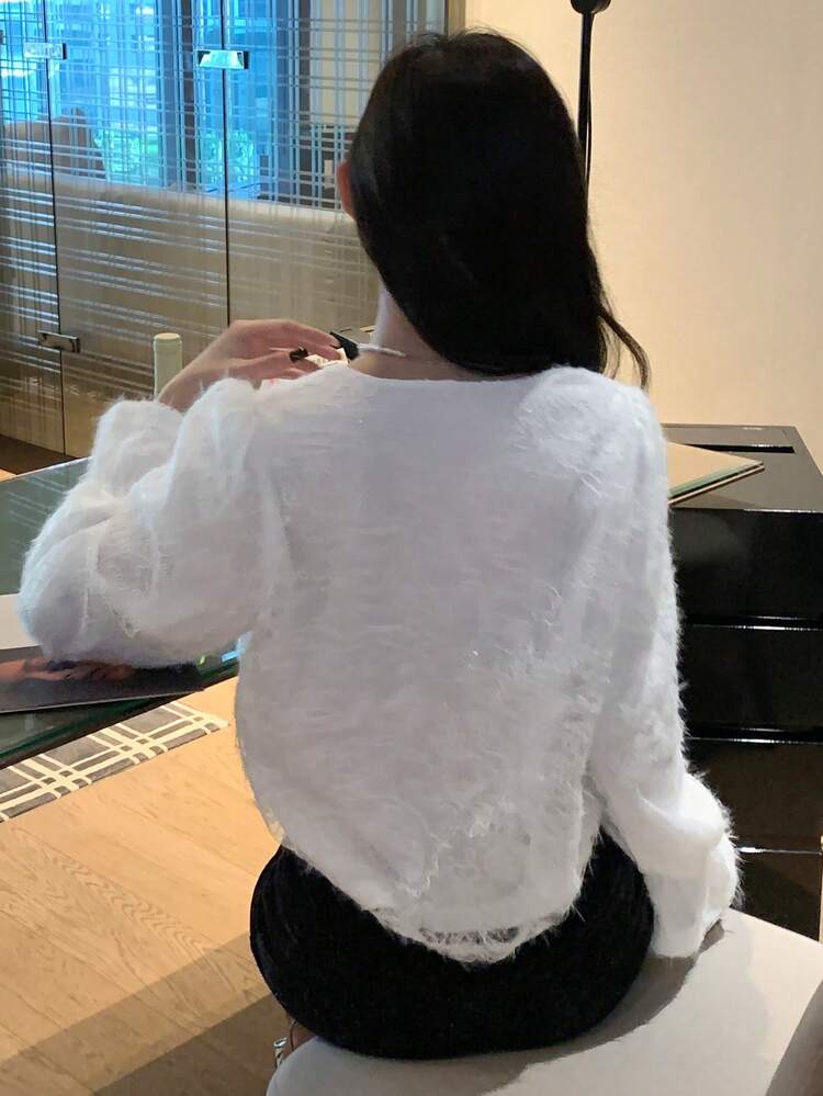 Women's Solid Color Textured Jacquard Loose V-Neck Flare Sleeve Elegant Blouse, Spring/Autumn