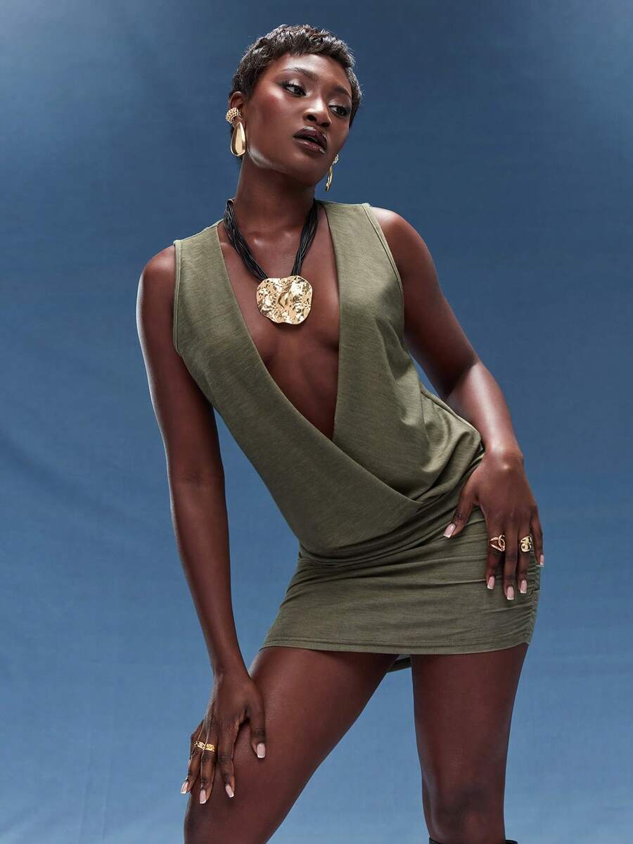 Normani 春夏音乐会女装外出休闲装2000年代Y2K 90年代俱乐部复古锐舞装音乐节老钱街头风嘉年华情人节女装嘉年华服装嘉年华情人节度假装女装优雅沙滩深V领褶皱无袖迷你连衣裙橄榄绿连衣裙 - 橄欖綠 - 查看 1