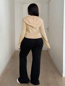 Maweii 大码女式性感连帽长袖束腰卫衣和喇叭裤两件套，弹力舒适，休闲街头风，日常穿着 - 彩色 - 查看 2