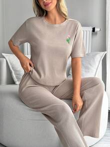 EURMUSE Women Cotton 2 Pcs Colourful Flower Embroidery Detail Short Sleeved Shirt&Long Pants Homewear Lounge Set - Beige - View 3