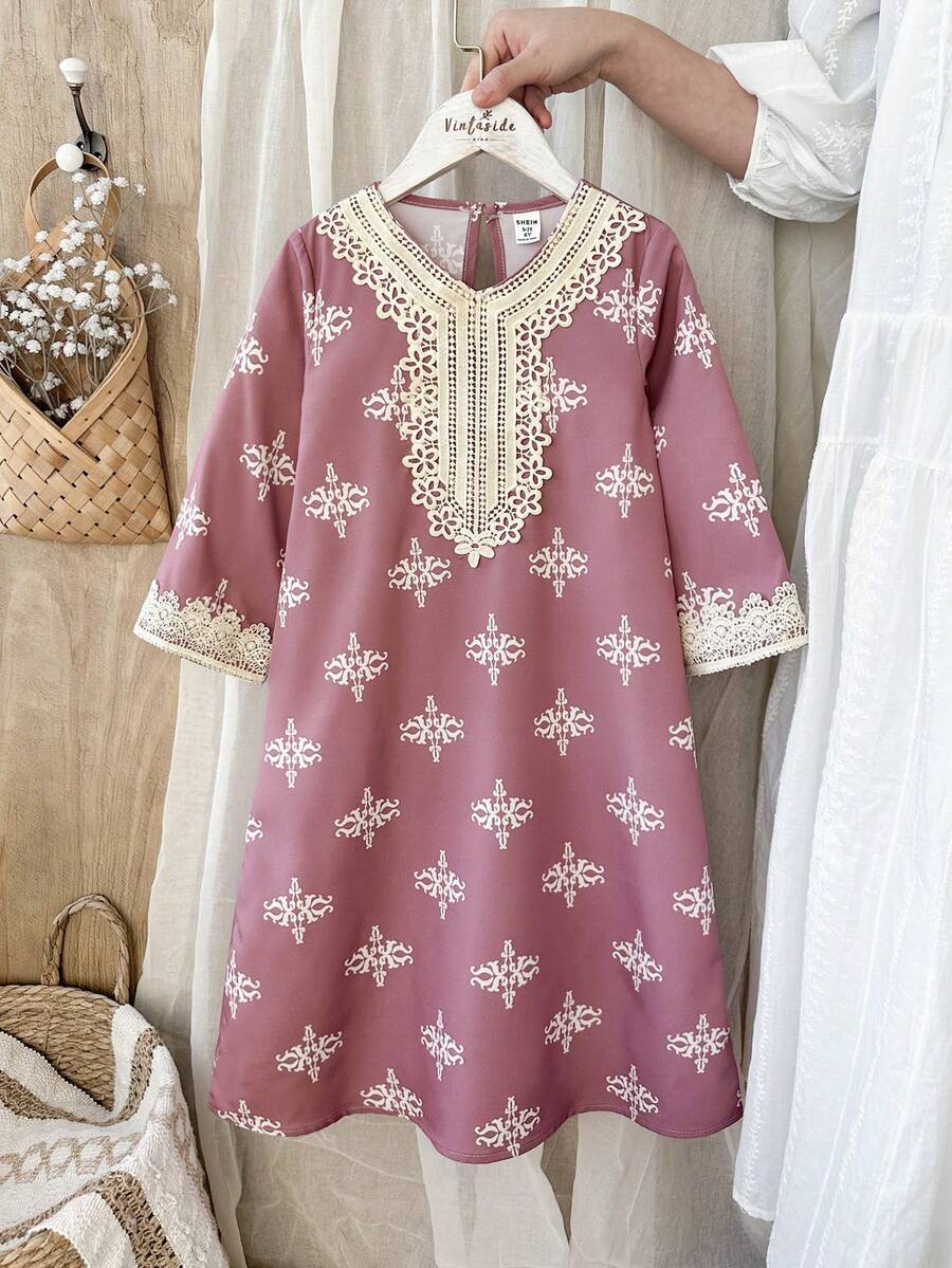 SHEIN 女童紫色碎花长袖连衣裙,时尚荷叶边设计,适合日常穿着,春秋季 - 紫色 - 查看 1
