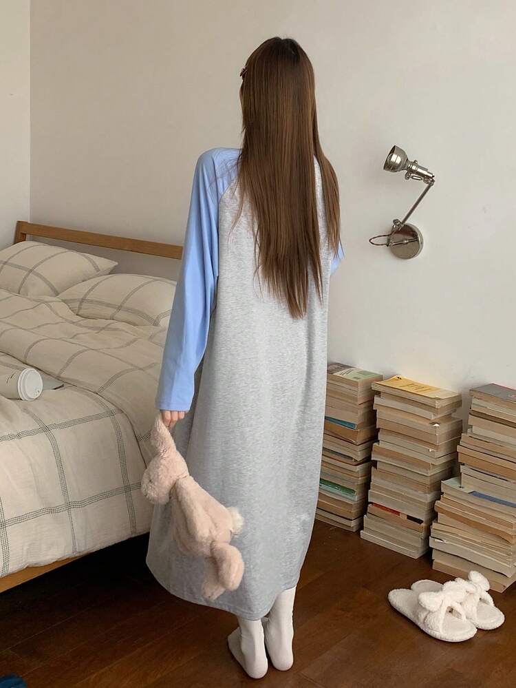 Cute Letter & Cartoon Graphic Print Contrast Color Raglan Sleeve Ruffle Trim Loose T-Shirt Style Women Nightgown