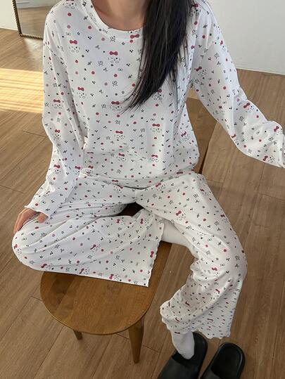 DAZY Cute Cartoon Ditsy Floral Loose Women Pajama Set With Ruffle Hem