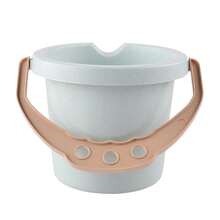 Un conjunto de juguetes de playa para niños, que incluye un set de cubos de playa, un cubo de arena reforzado y herramientas de excavación hechas de paja de trigo, un set de 9 piezas de juguetes interactivos de playa. - Multicolor - Ver 2