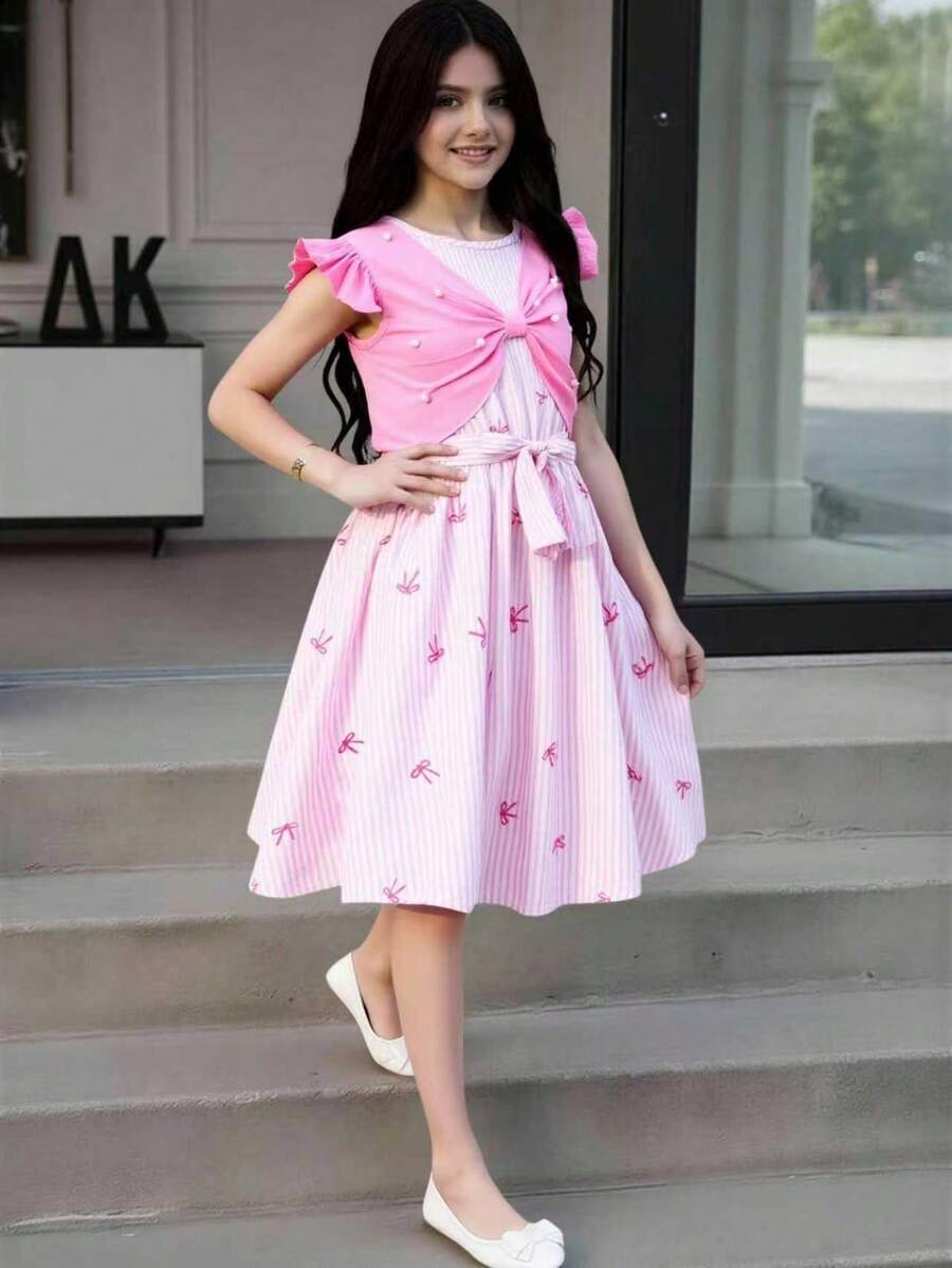 SHEIN Explorewe Streecool 女童两件套：休闲罗纹短款无袖毛衣 + 印花蝴蝶结简约编织连衣裙（含腰带），适合春夏日常休闲穿着 - 粉色 - 查看 1