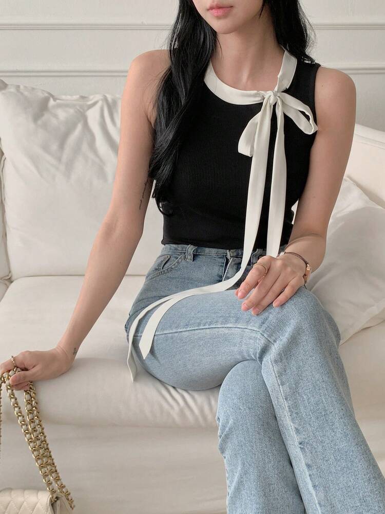 Women's Elegant Contrast Color Knot Collar Sleeveless Fitted Top, Suitable For Work And Commute In Summer