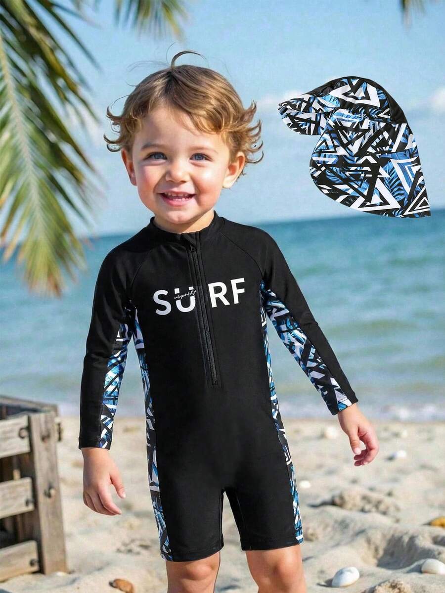SHEIN Set de 2 piezas de camiseta de protección solar y gorra con diseño de dibujos animados y bloques de color para niños pequeños, adecuado para la playa, la piscina, primavera/verano