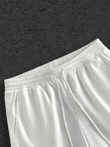 HIMLAND 男士条纹字母印花圆领短袖T恤和抽绳短裤套装 男士两件套 夏季男士街头服饰套装 男士两件套 白色男士套装 男士黑白套装 - 彩色 - 查看 8