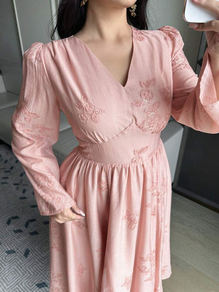 Dazy Plus Embroidered Floral V-Neck Waist Cinched Elegant Long Sleeve Plus Size Women Spring/Summer Pink Dress Sundress