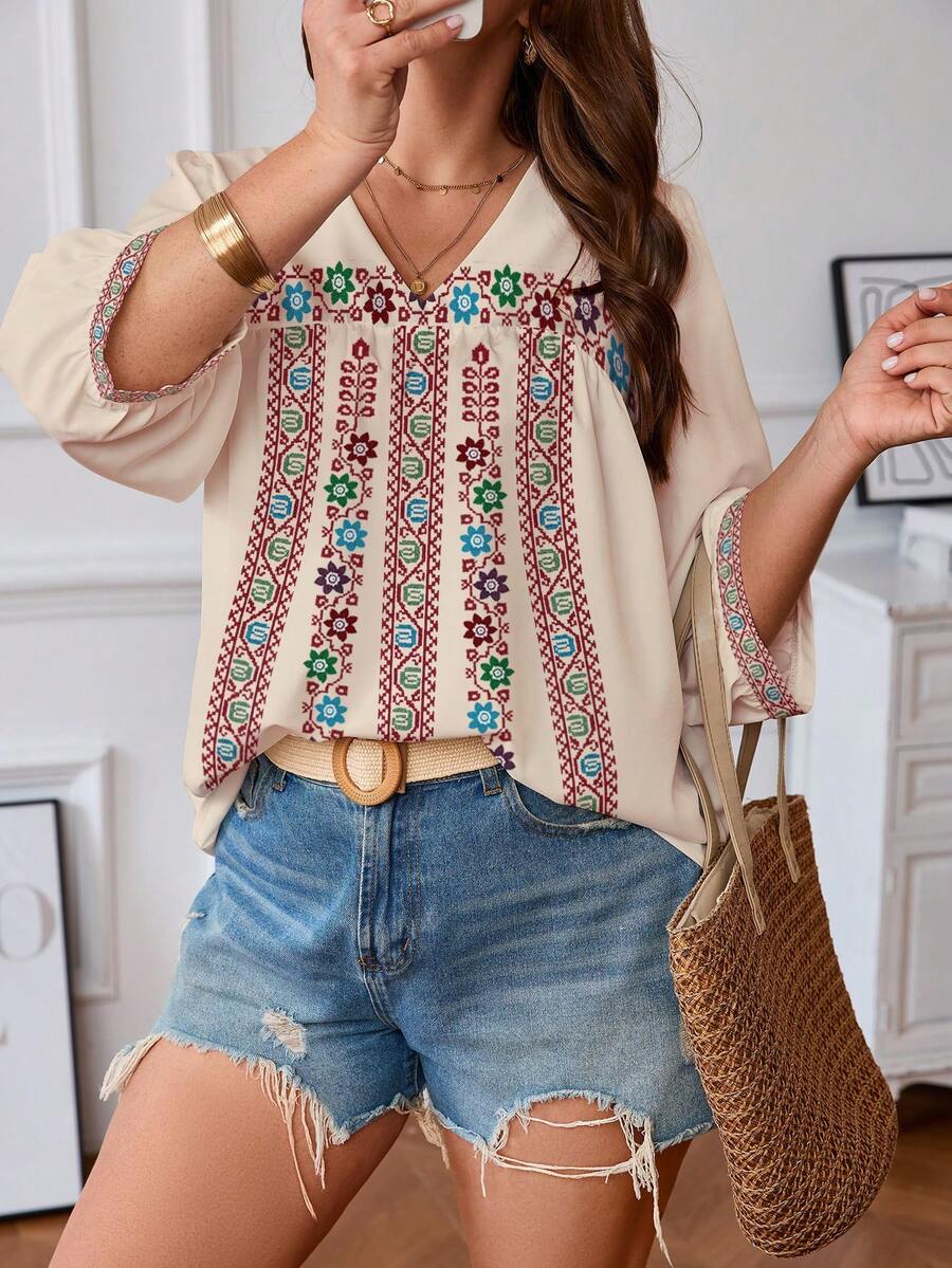 EMERY ROSE Plus Size Women Vintage Floral Print V-Neck Lantern Sleeve Loose Blouse - Multicolor - View 1