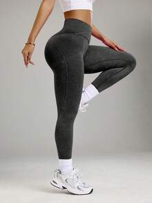 Core Rhythm Seamless High Elasticity Yoga Exercise Sports Criss-Cross Waist Sandwashed Sports Leggings - Black - View 8