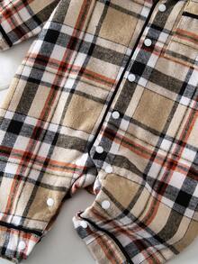 SHEIN 婴儿英伦复古格子连体衣，衬衫领舒适爬行服，柔软可爱翻领按扣前襟外套，春秋季 - 卡其色 - 查看 6