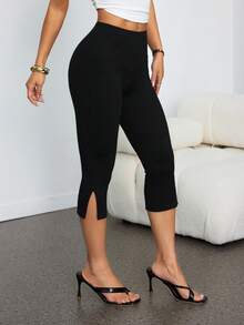 SHEIN PETITE 女士纯色休闲修身开衩七分裤，适合运动、商务休闲、外出等场合，风格复古，也适合教师穿着，七分裤款式多样，是夏季女士的理想选择。 - 黑色 - 查看 5