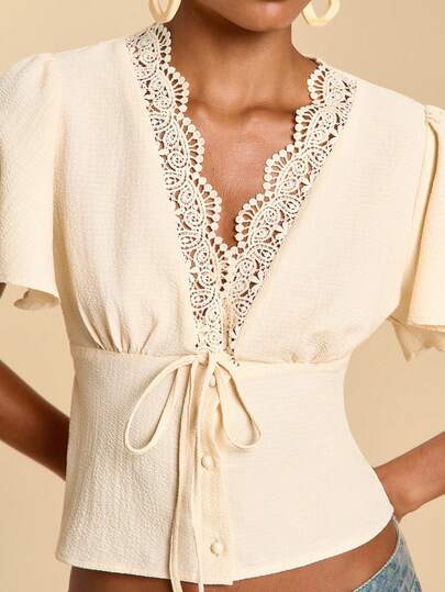 Travachic Women's Romantic Lace Trim Tie Front Cropped Blouse, Vacation,Summer Tops,Beach Vacation Front Tie Cream Top