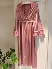 DAZY Charming Lace Patchwork Ruffle Hem Waist Cinched Long Women Robe - Pink - View 5