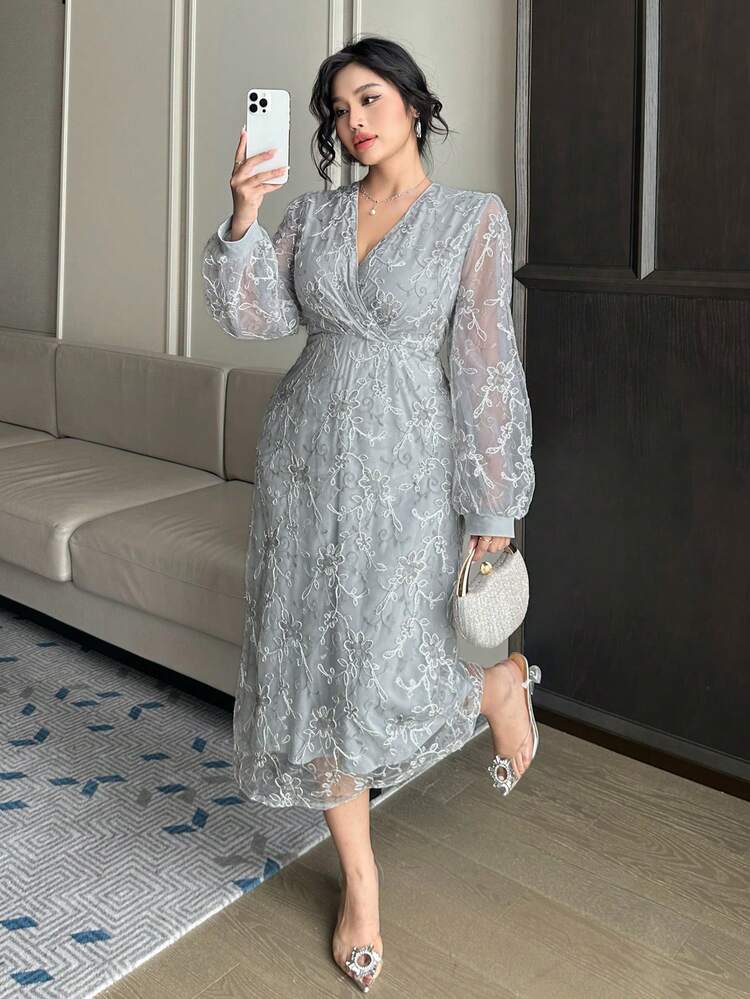 Dazy Plus Embroidered Mesh Patchwork Lantern Sleeve Waist Cinched V-Neck Dress, Elegant Resort Style, Plus Size, Spring/Summer Sundress