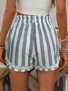 SHEIN LUNE Women's Grey & White Vertical Striped Lace Decor Faux Drawstring Casual Shorts, Spring/Summer - Grey - View 2