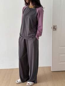 DAZY Casual Letter Graphic Contrast Raglan Sleeve Loose Women Pajama Set - Grey - View 1