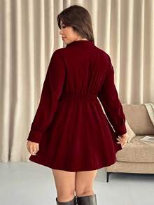 Vionelle 大码纯色收腰长袖梭织衬衫领连衣裙，秋冬款 - 酒紅色 - 查看 2
