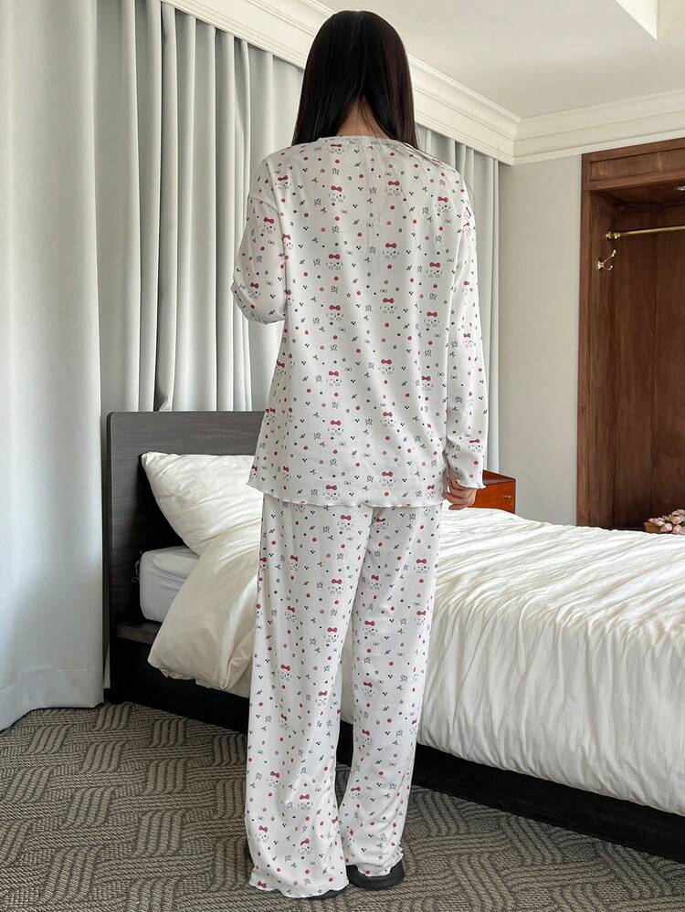 Cute Cartoon Ditsy Floral Loose Women Pajama Set With Ruffle Hem