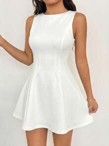 SHEIN PETITE Vestido elegante de unicolor sin mangas con cintura en línea A, adecuado para citas en otoño - Blanco - Ver 3
