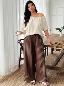 Weeklong Bộ đồ nữ cỡ lớn in hoa, thiết kế bất đối xứng vai, thích hợp cho mùa xuân/hè. - Nhiều màu - Xem 6