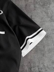 AXEPEAK Áo sơ mi nam tay ngắn cài cúc phía trước, in chữ và sọc. - màu đen - Xem 3